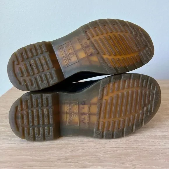 Women’s Dr. Martens Combat Boots Black Smooth Leather Size 6 - Picture 5 of 7